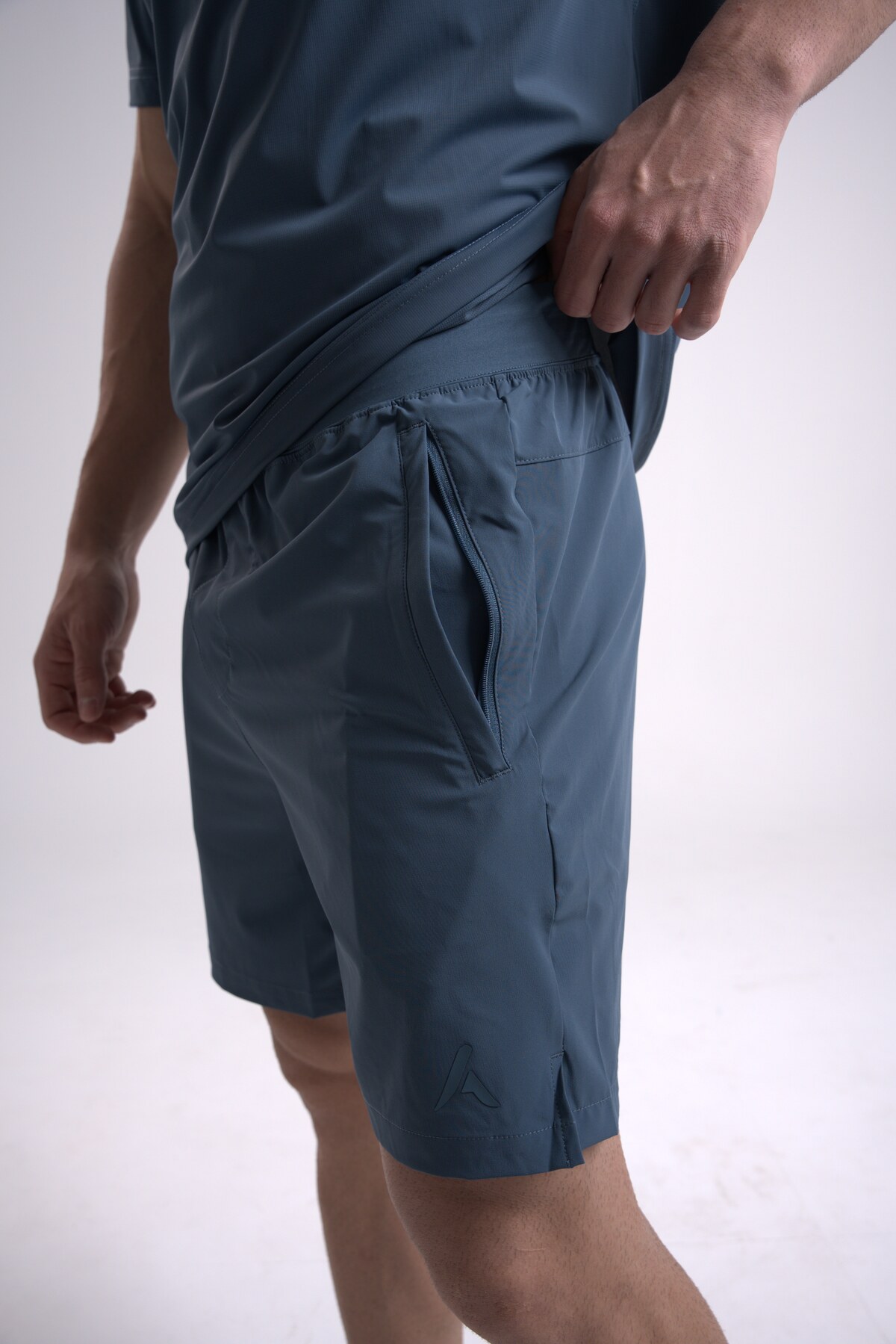 Foundation Shorts in Blue