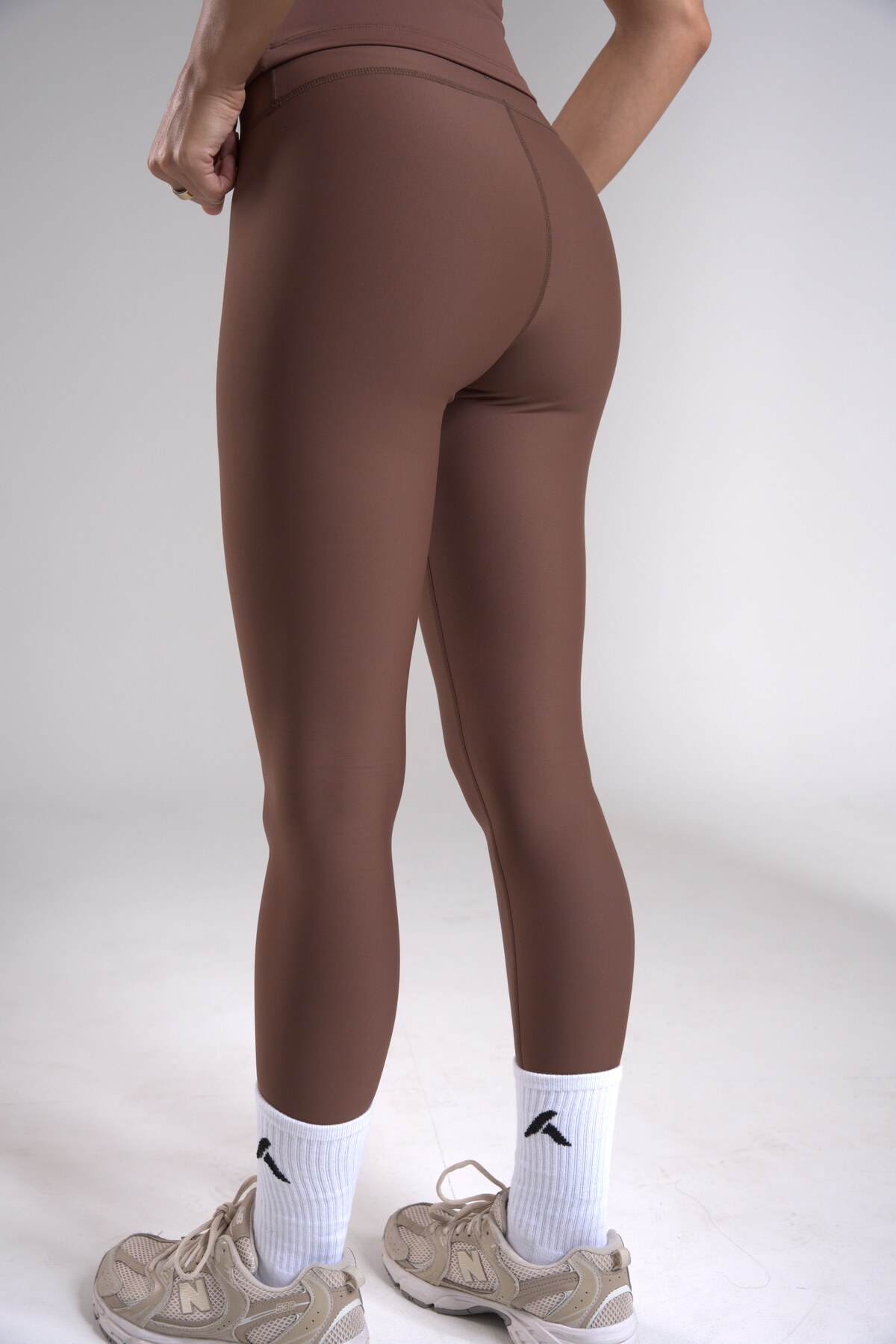 Foundation Leggings in Brown